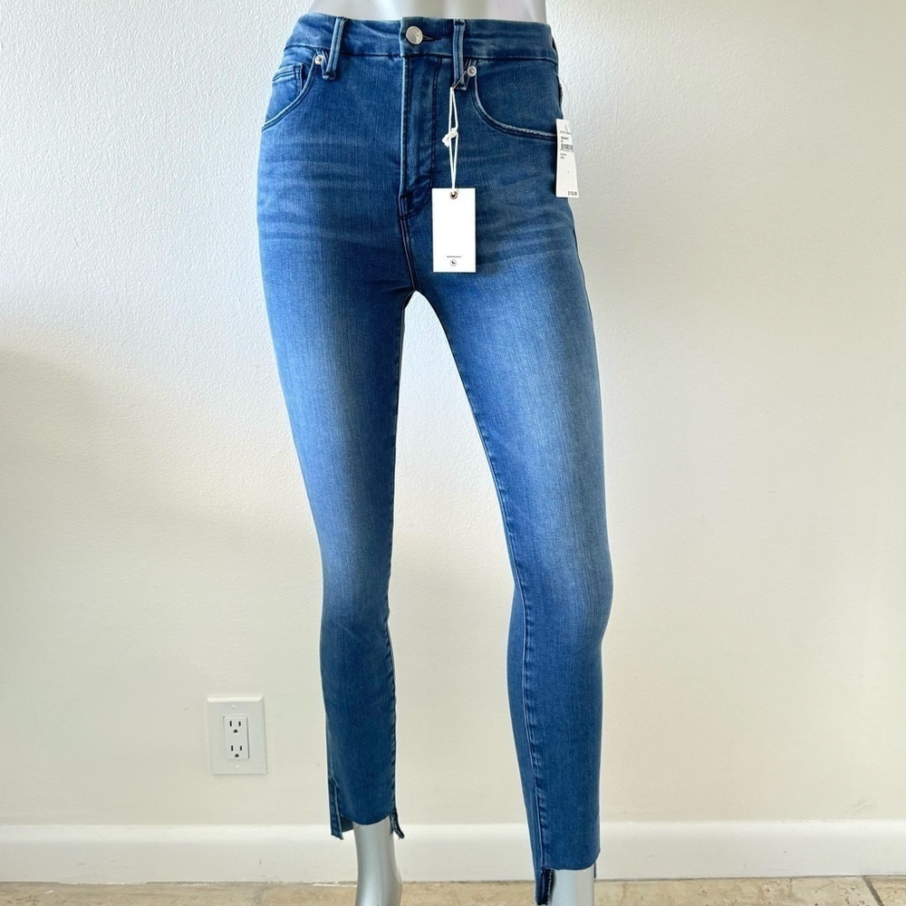NWT! Good American Blue Jeans, Size 2/26